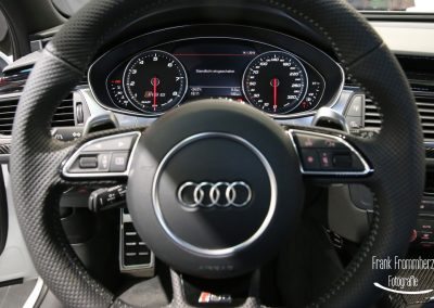 Audi RS 6 Avant Cockpit