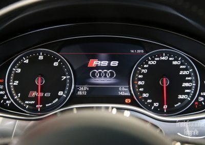 Audi RS 6 Avant Cockpit