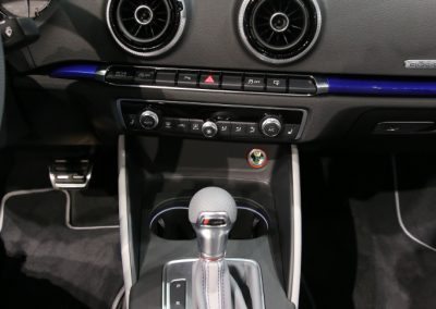 Audi S3 Cabrio Front Innenraum